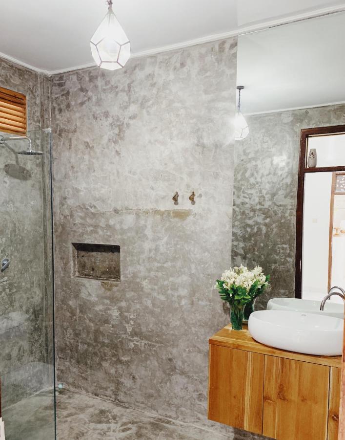 Surfers House Ξενοδοχείο Kuta Lombok Εξωτερικό φωτογραφία