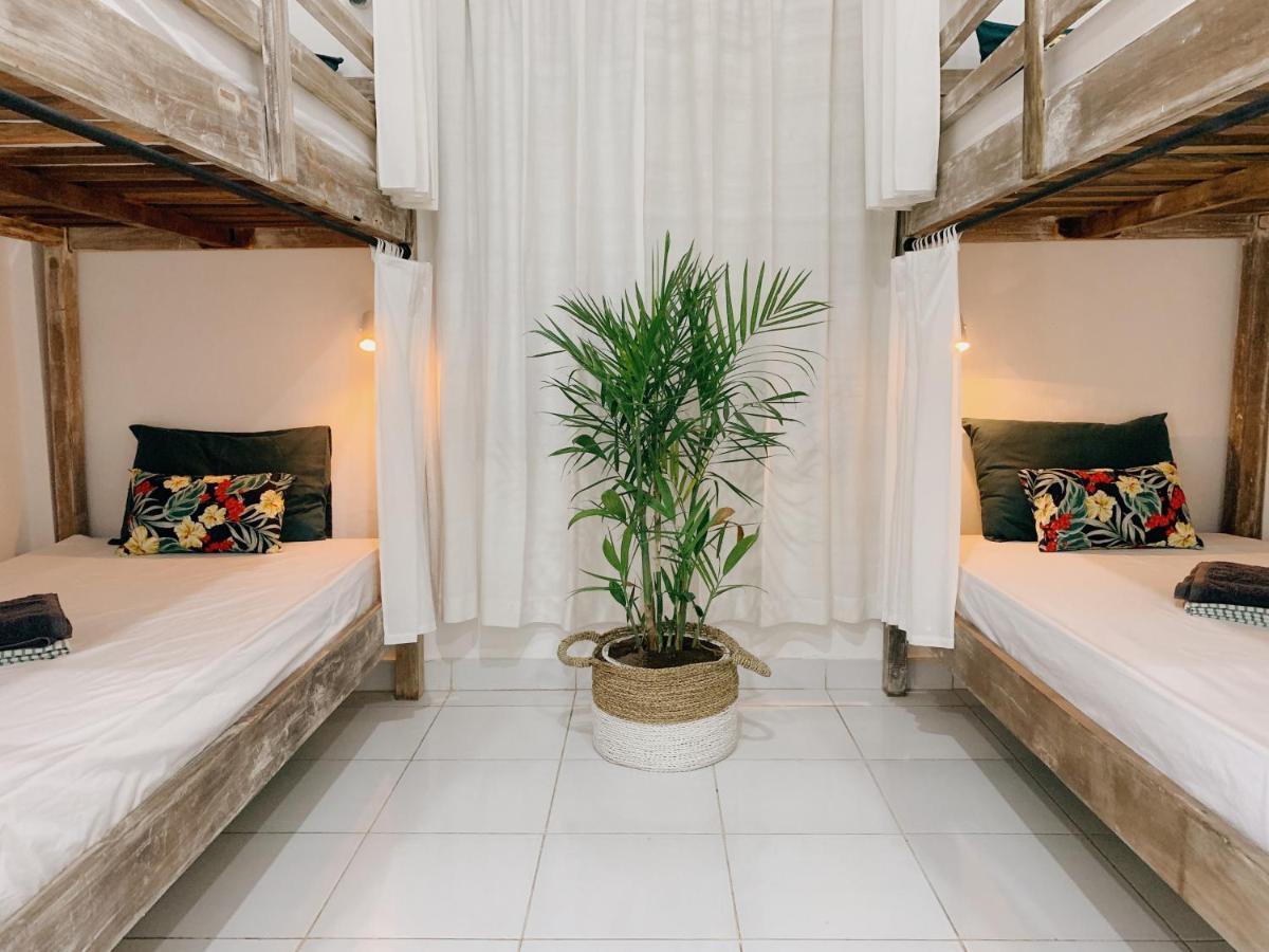 Surfers House Ξενοδοχείο Kuta Lombok Εξωτερικό φωτογραφία